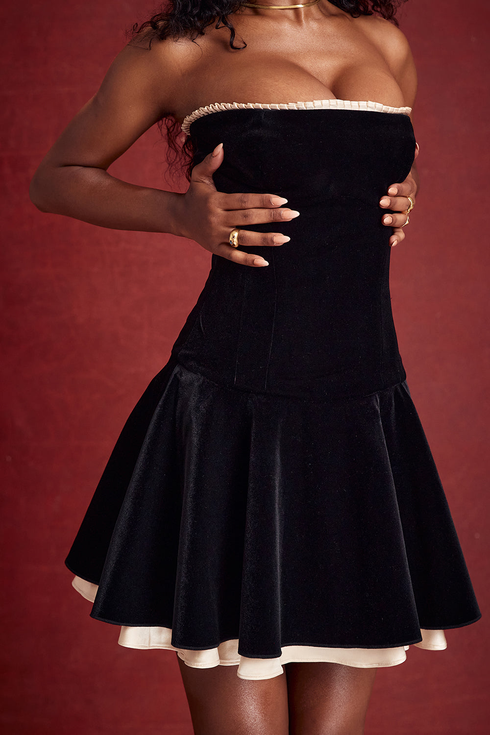 Marilla | Strapless Lace-Up Velvet Mini Dress