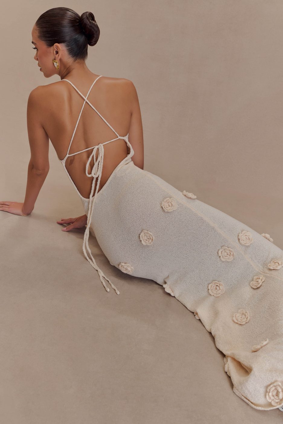 Trice | Women's V-Neck 3D Floral Appliqué Knit Maxi Dress