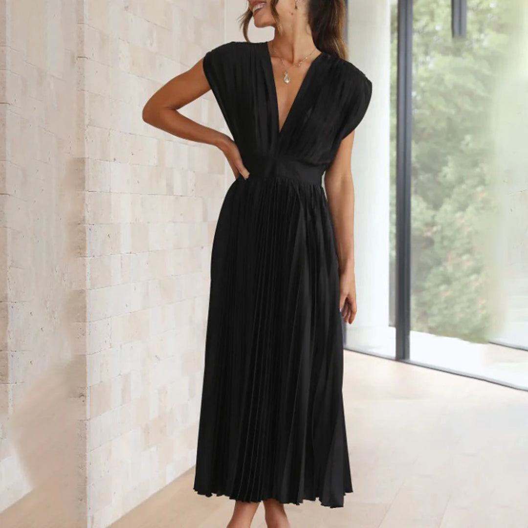 Rose | Women's Timeless Charm Pleated Midi Dress
