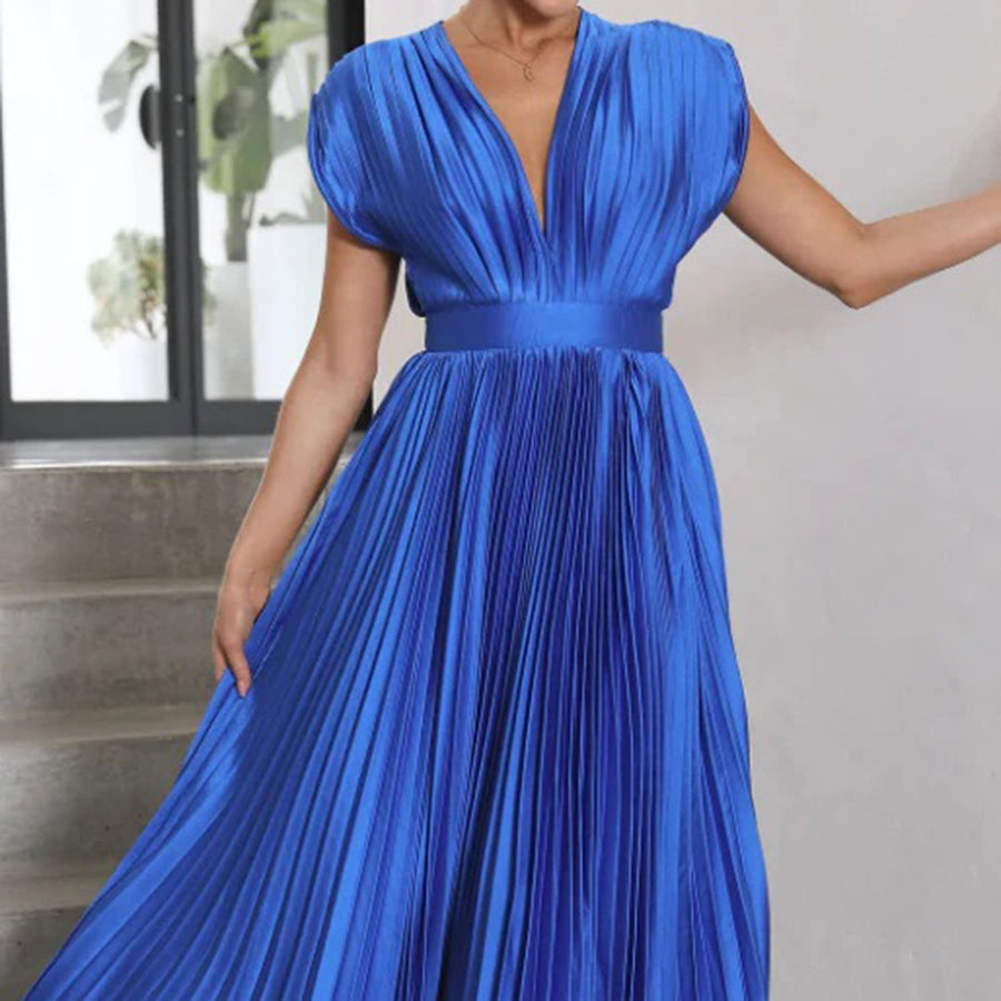 Rose | Women's Timeless Charm Pleated Midi Dress