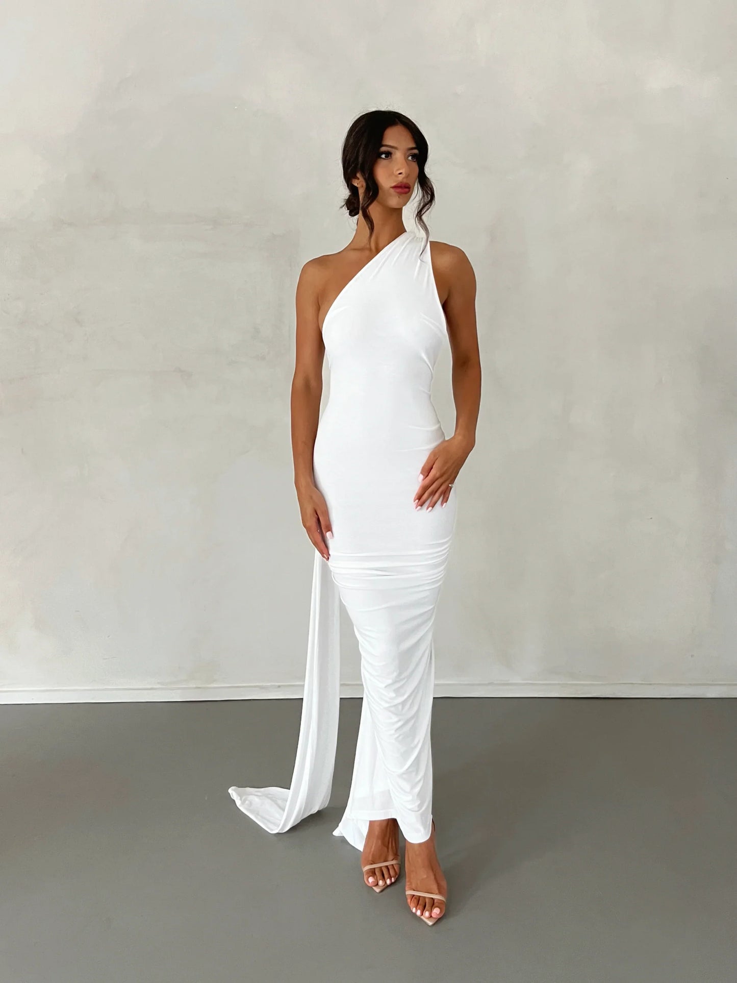 Arabella | Women's Metal-Detail Sash Maxi Gown