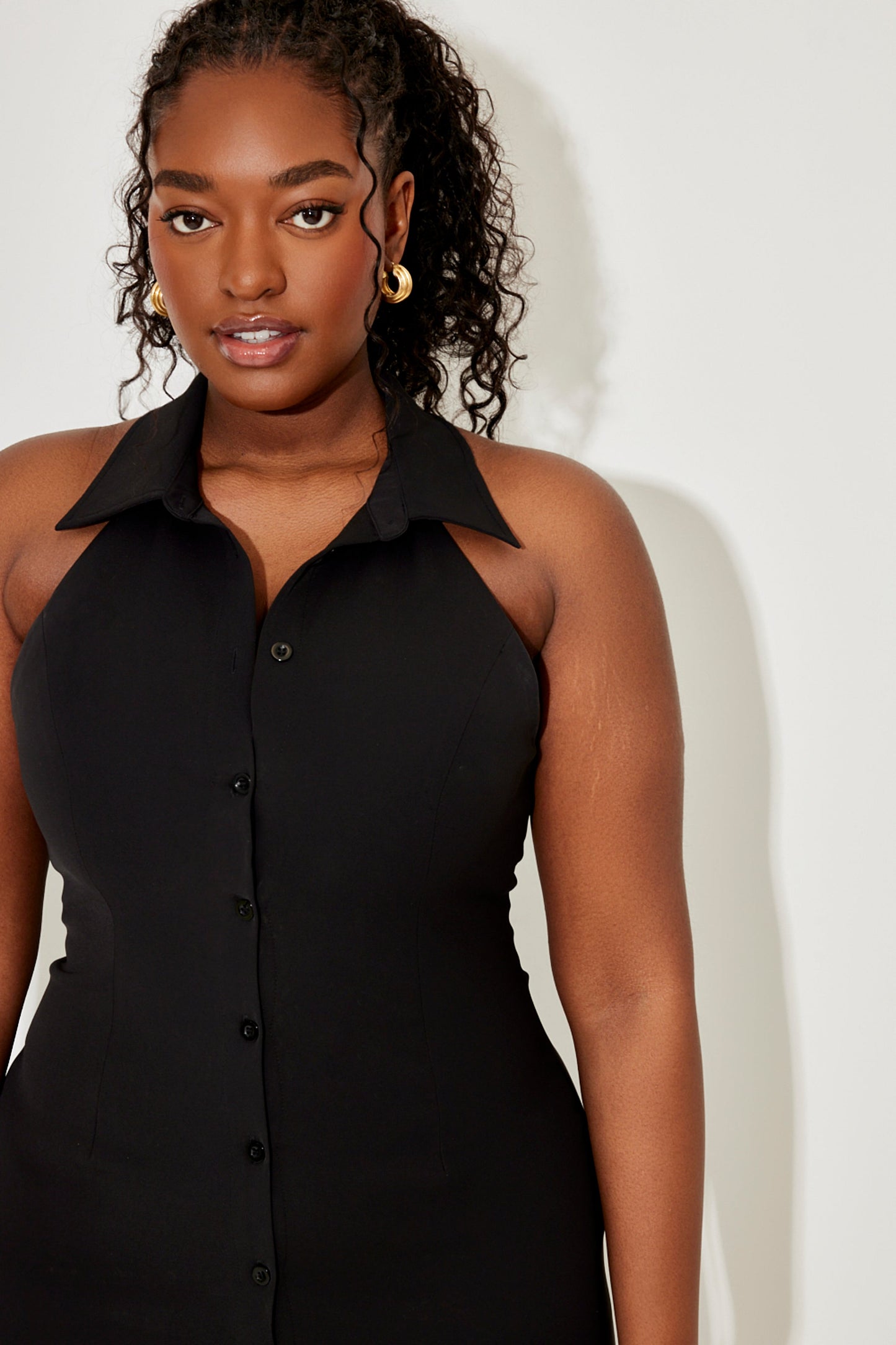 Donna | Women's Sleek Halter Plunging Midi Dress