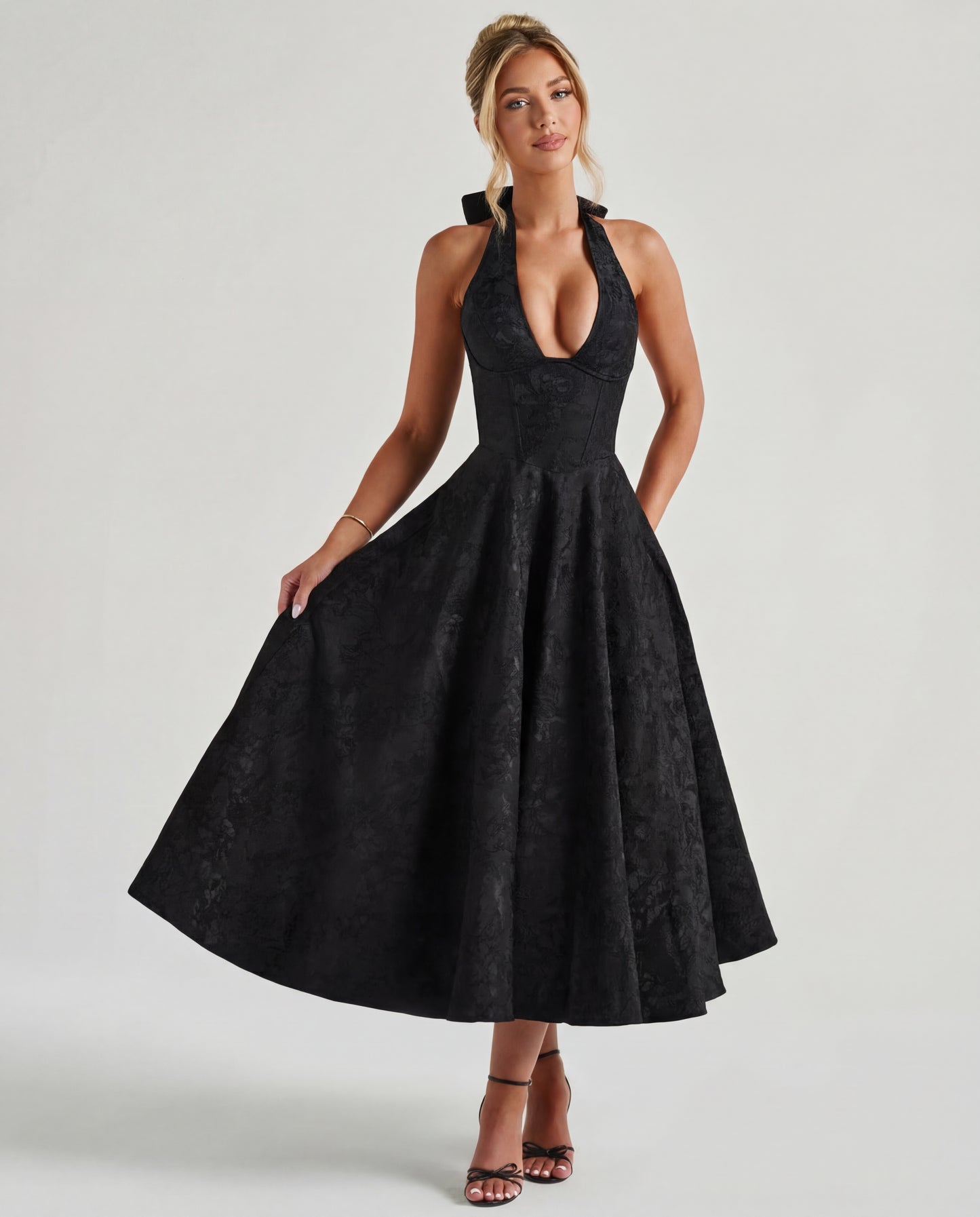 Evelyn | Women's Halterneck Jacquard Midi Dress