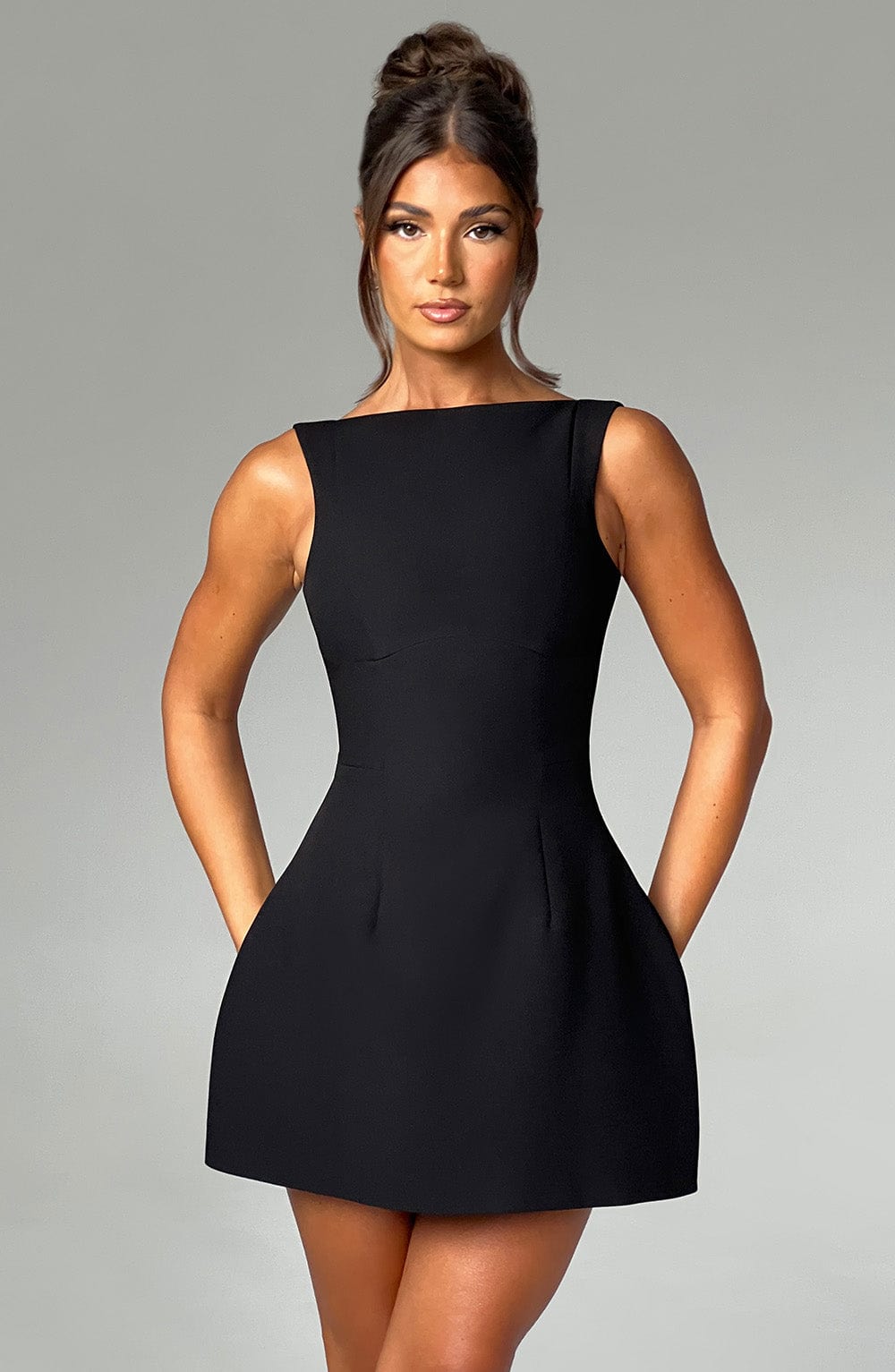 Alana | Elegant High-Neck Voluminous Bubble-Skirt Mini Dress