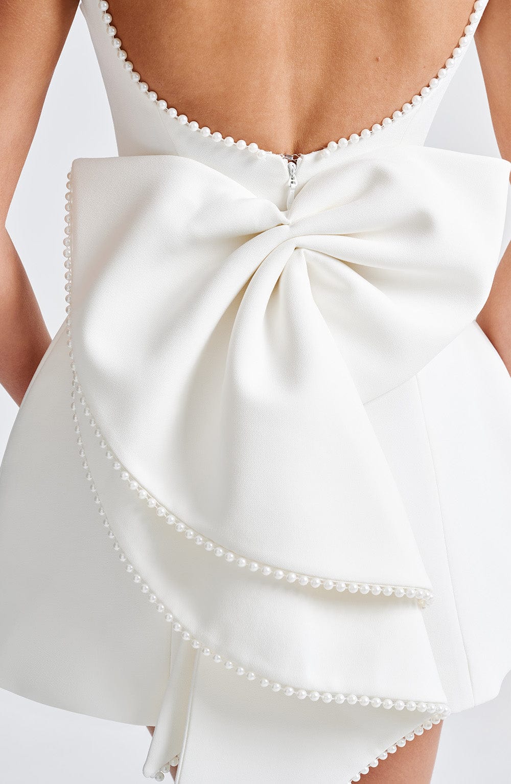 Kel | Women's Backless Bow-Accent Mini Dress