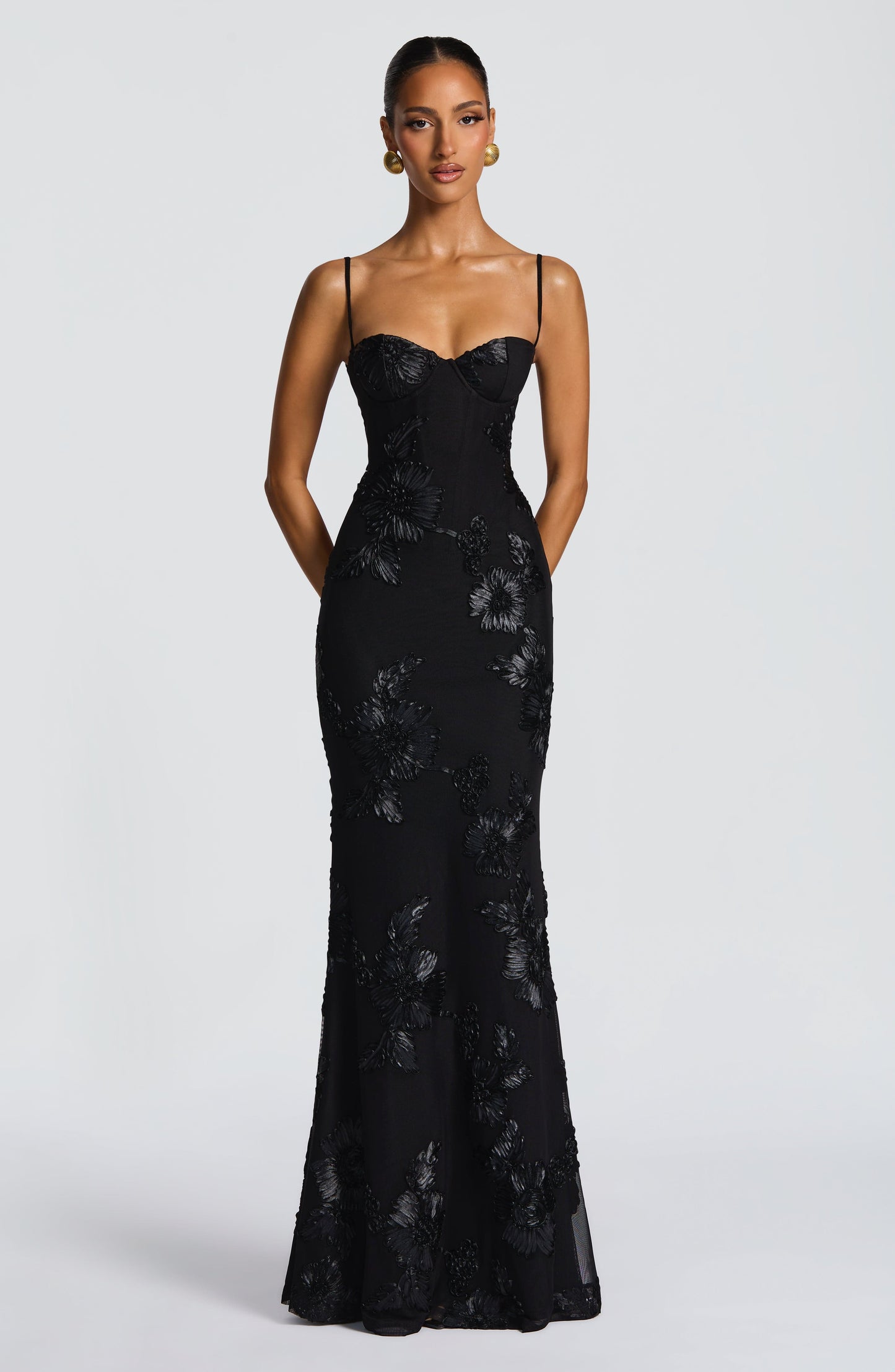 Salma | Women's Sculpted Black Sweetheart Maxi Dress