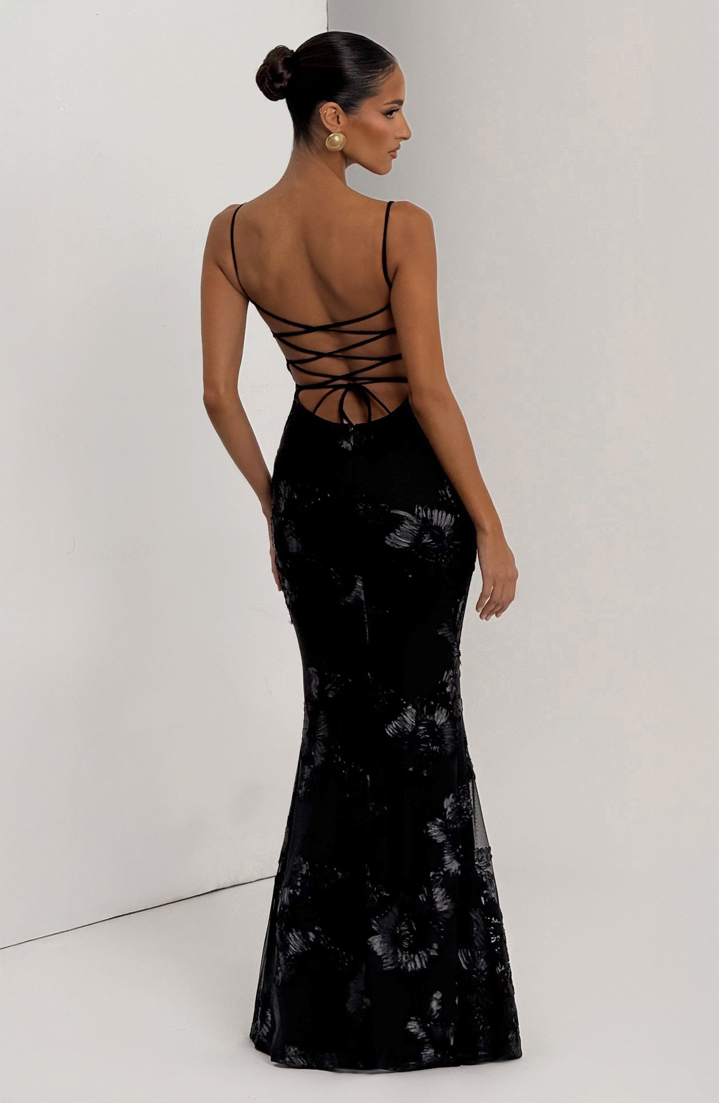 Salma | Women's Sculpted Black Sweetheart Maxi Dress