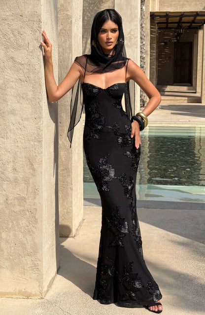 Salma | Women's Sculpted Black Sweetheart Maxi Dress